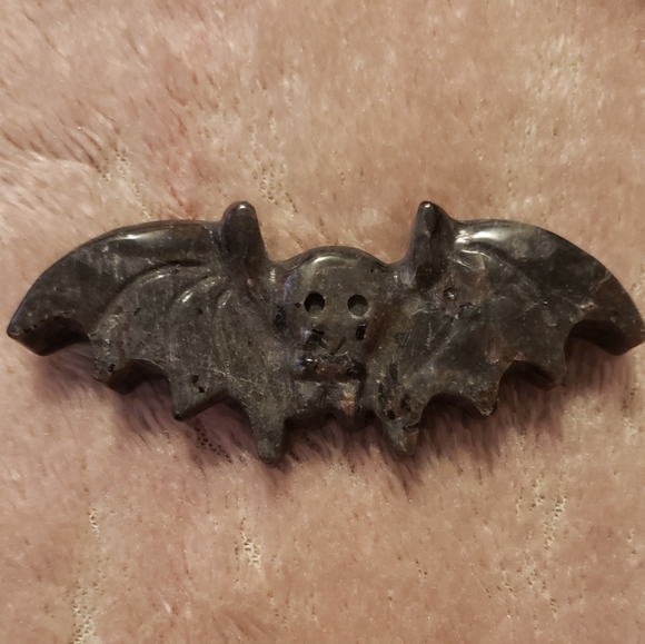 Yooperlite Bat Carving - Picture 2 of 8